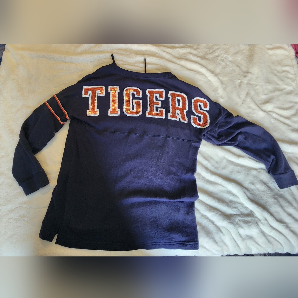PINK VS Navy Detroit Tigers Sweatshirt
